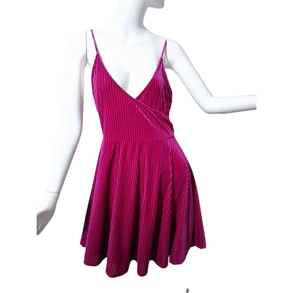 Y2K Forever 21 Ribbed Magenta Velvet Women's size Large Babydoll Whimsical Dress